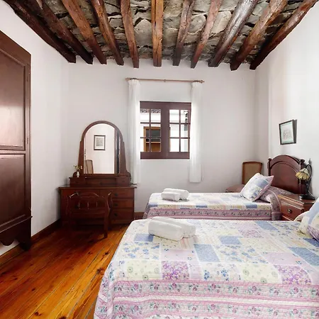 Casa De Telegrafos Vallehermoso
